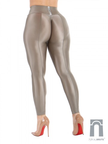 ishtar and brute taupe 3